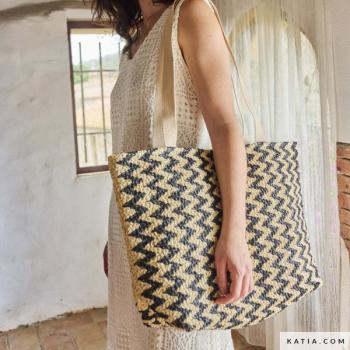 Preview: Strickstoff aus 100 % Raphiapapier Black & White